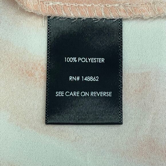 Torrid Pastel Ombré Tie Dye V-Neck Top Women’s Size 24/26 - Picture 7 of 10